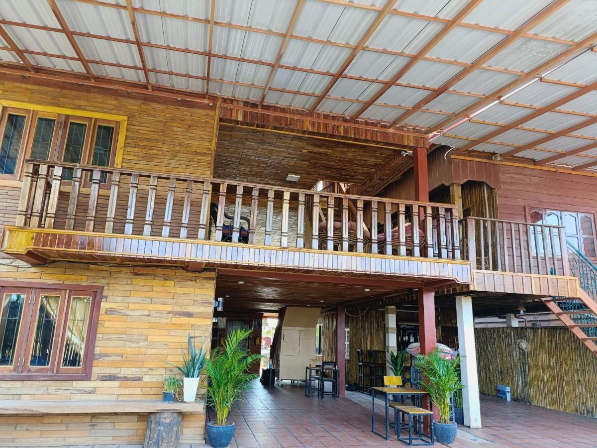 Sunshine Hotel كامبوت المظهر الخارجي الصورة