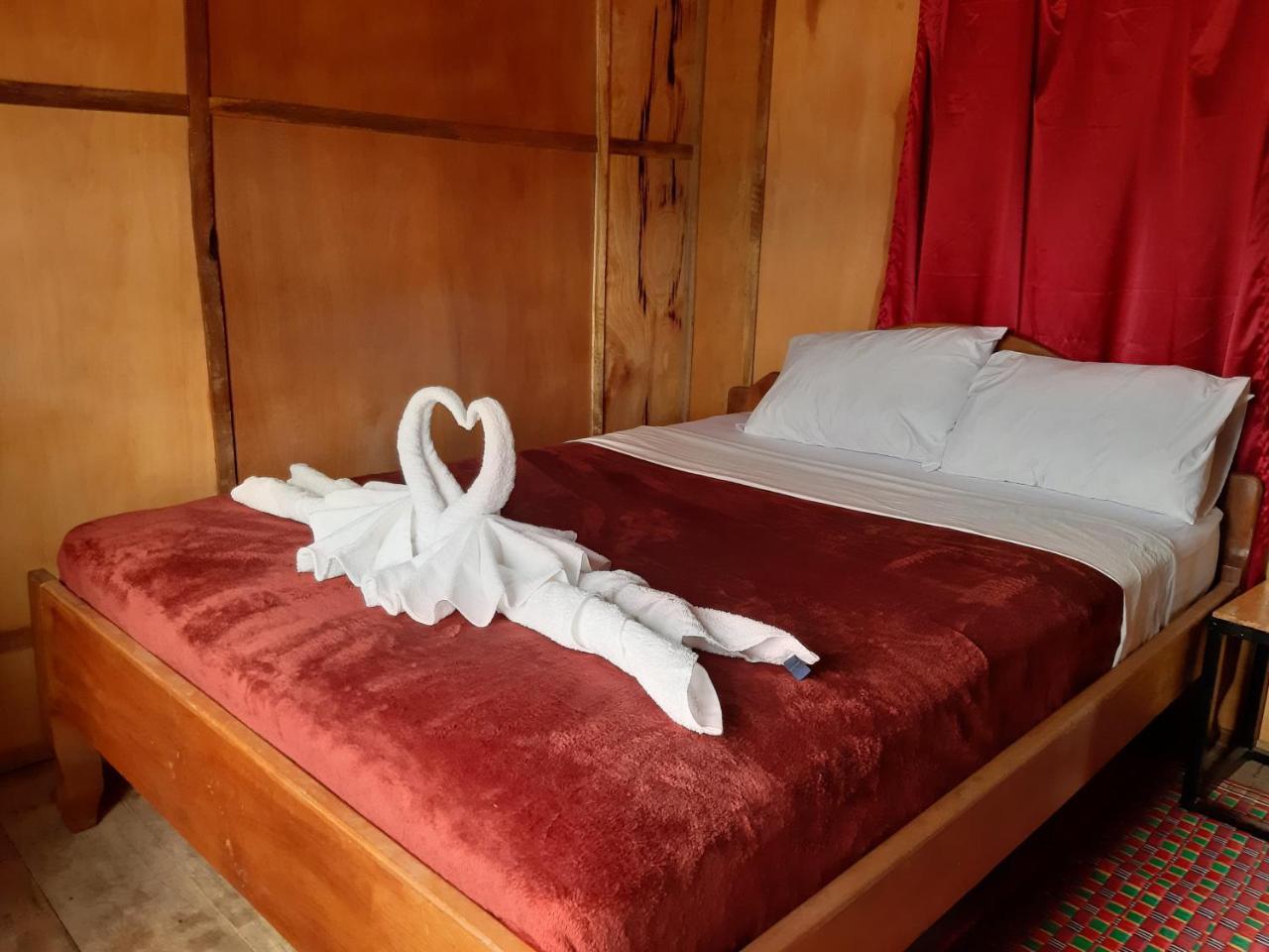 Sunshine Hotel كامبوت المظهر الخارجي الصورة